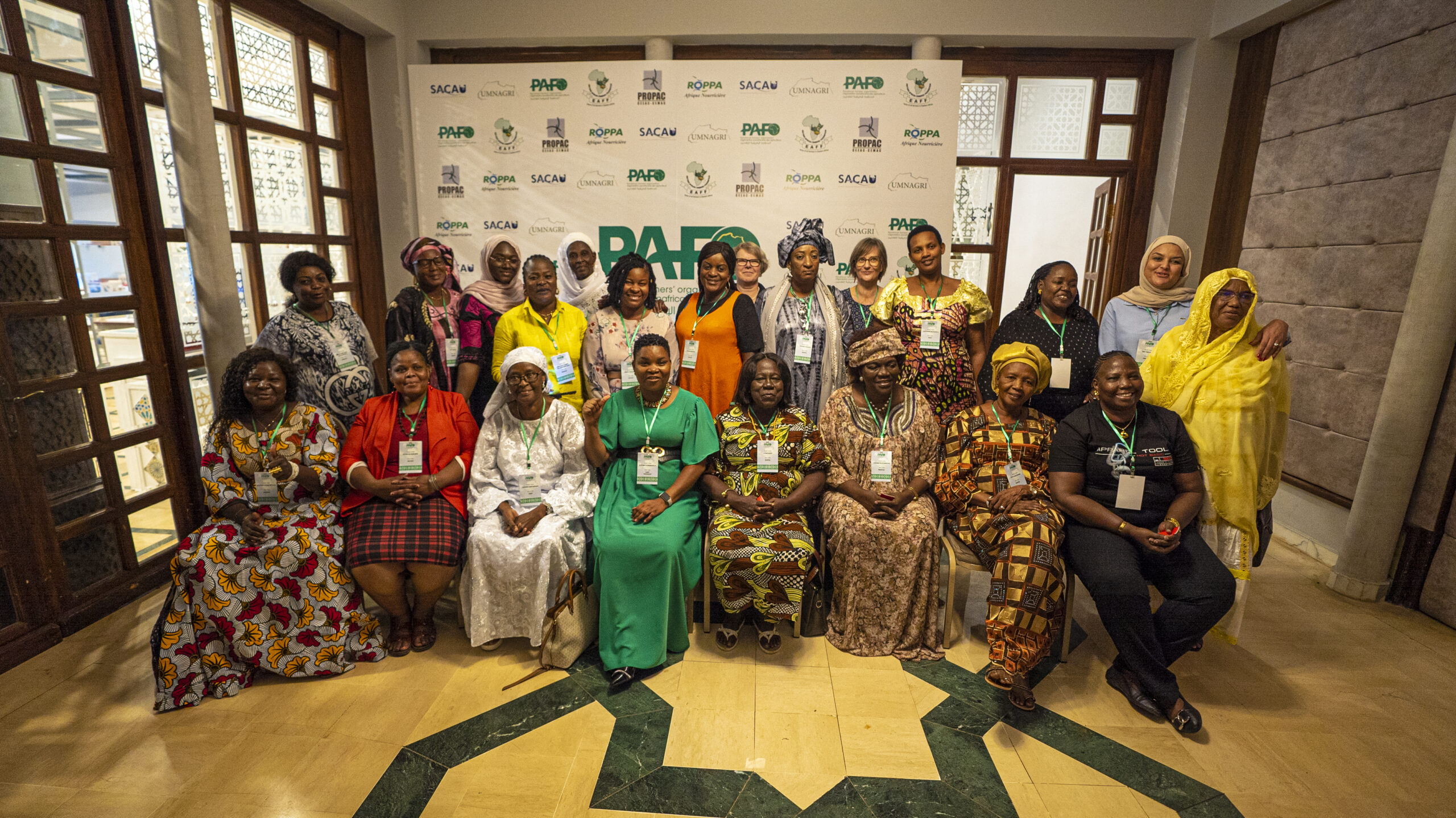 4ème Forum des Femmes rurales de la PAFO Photo De Groupe Femme Scaled